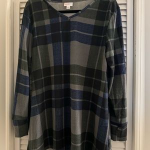 New Without Tags Lularoe Large Elizabeth Hacci Plaid